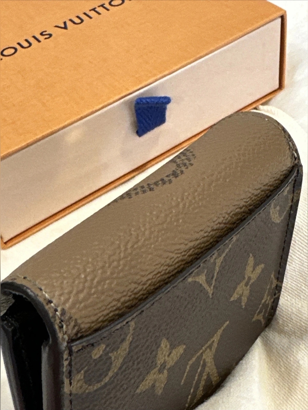 Louis Vuitton Giant Reverse Monogram Zo Wallet View 6